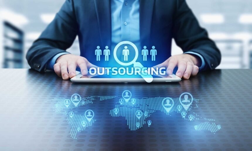outsource live chat support